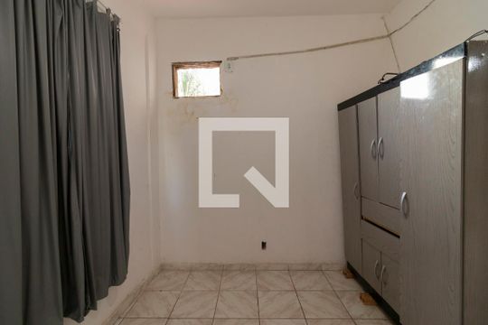 Quarto 1 de casa para alugar com 2 quartos, 65m² em Centro, Nilópolis