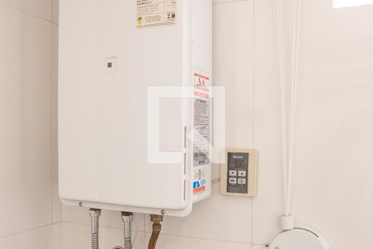 Área de Serviço de apartamento à venda com 2 quartos, 83m² em Vila Romana, São Paulo