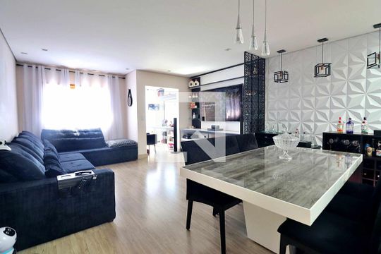 Sala de casa à venda com 4 quartos, 260m² em Parque das Nações, Santo André