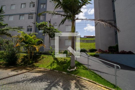 Área comum de apartamento para alugar com 2 quartos, 44m² em Vila Alpina, São Paulo