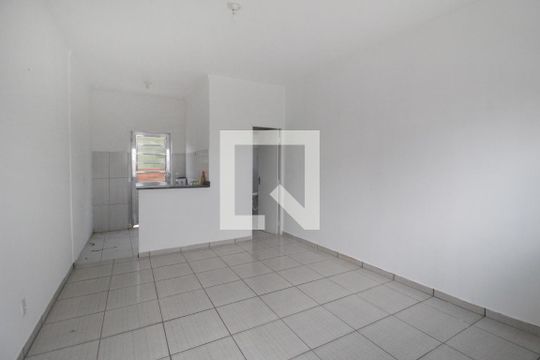 Sala/Quarto de kitnet/studio para alugar com 1 quarto, 27m² em Jardim Gonçalves, Sorocaba