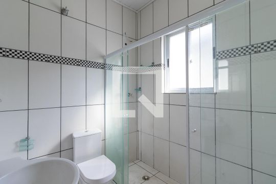 Banheiro 1 de casa à venda com 3 quartos, 249m² em Jardim São Paulo(zona Norte), São Paulo