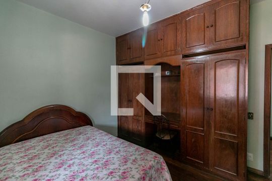 Quarto 1 de casa à venda com 4 quartos, 300m² em Santa Cruz Industrial, Contagem