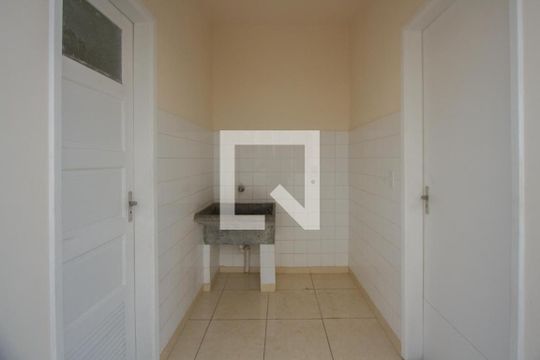 Área de Serviço de apartamento para alugar com 2 quartos, 102m² em Chácara Santo Antônio (zona Sul), São Paulo