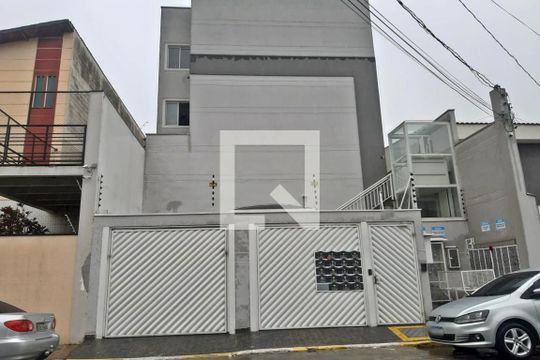 Fachada de apartamento para alugar com 2 quartos, 50m² em Vila Palmeiras, São Paulo