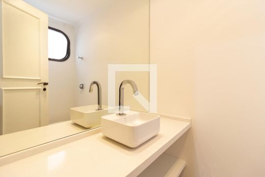Lavabo de apartamento à venda com 3 quartos, 122m² em Jardim Paulista, São Paulo