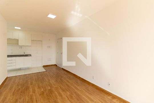 Sala  de apartamento para alugar com 2 quartos, 48m² em Jardim Santa Cruz (sacomã), São Paulo