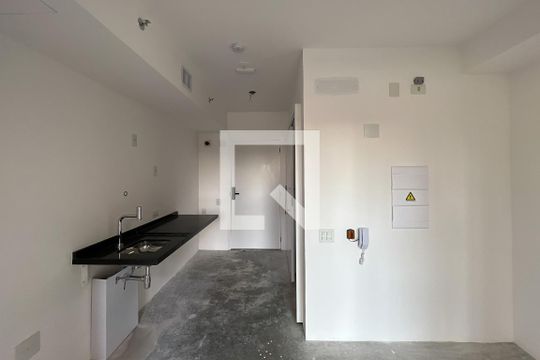 Studio de kitnet/studio para alugar com 1 quarto, 21m² em Indianópolis, São Paulo