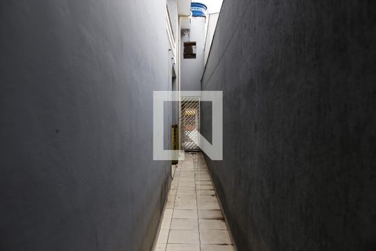 Quintal de casa à venda com 3 quartos, 150m² em Vila Curuca, Santo André