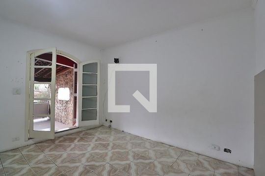 Suíte 1 de casa à venda com 3 quartos, 332m² em Vila Camilópolis, Santo André
