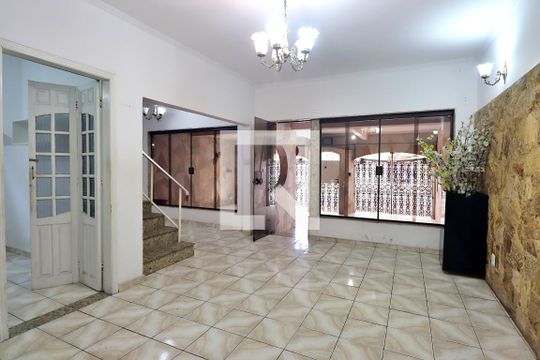 Sala de casa à venda com 3 quartos, 332m² em Vila Camilópolis, Santo André