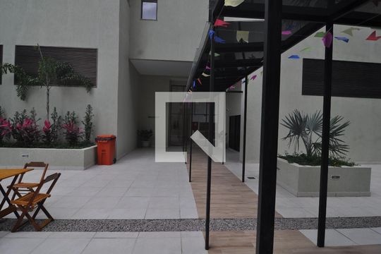 Área comum de apartamento para alugar com 2 quartos, 65m² em Freguesia de Jacarepaguá, Rio de Janeiro