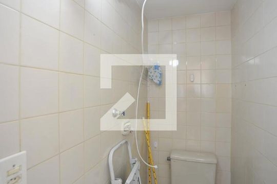 Banheiro de Serviço de apartamento para alugar com 3 quartos, 98m² em Vila Prudente, São Paulo