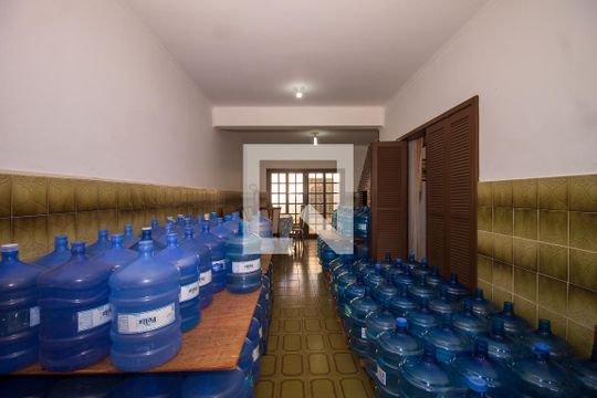 Garagem de casa à venda com 4 quartos, 266m² em Partenon, Porto Alegre