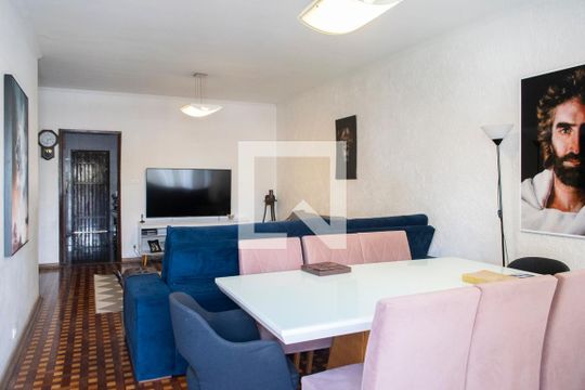 Casa à venda com 3 quartos, 191m² em Jardim Franca, São Paulo