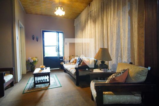 Casa à venda com 3 quartos, 124m² em Floresta, Porto Alegre