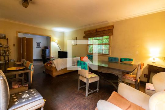 Casa à venda com 4 quartos, 338m² em Cidade Monções, São Paulo