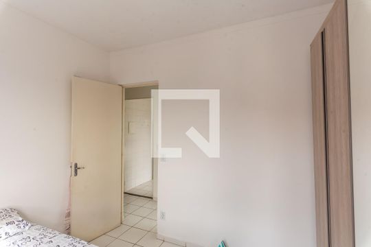 Quarto de apartamento para alugar com 2 quartos, 49m² em Jardim Ipaussurama, Campinas
