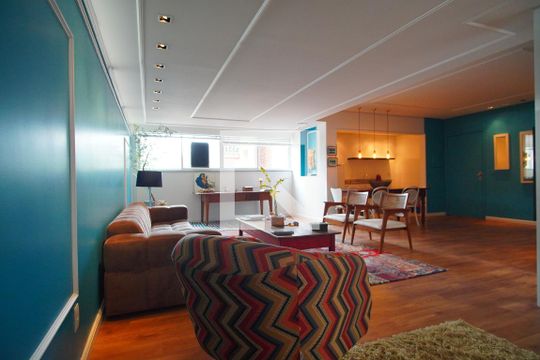 Sala de apartamento à venda com 2 quartos, 113m² em Independência, Porto Alegre