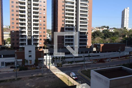 Vista de apartamento à venda com 2 quartos, 69m² em Centro, Jundiaí
