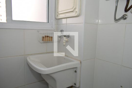 Área de Serviço de apartamento à venda com 2 quartos, 69m² em Centro, Jundiaí