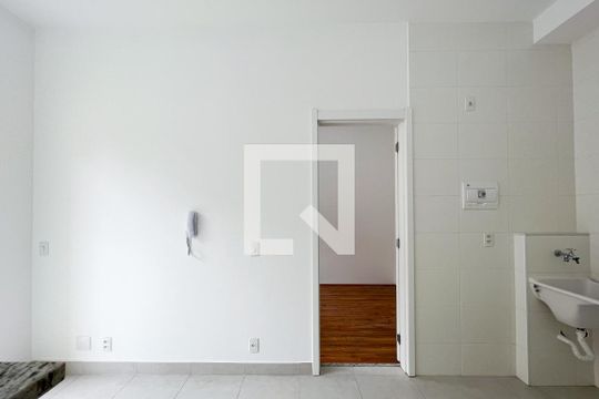 Cozinha e Área de Serviço de apartamento à venda com 1 quarto, 38m² em Bom Retiro, São Paulo