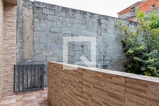Entrada de casa à venda com 2 quartos, 60m² em Vila Nhocune, São Paulo