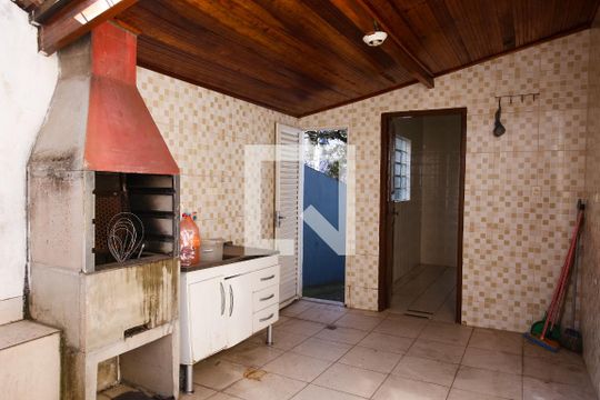Área Externa de casa à venda com 3 quartos, 320m² em Vila Guiomar, Santo André