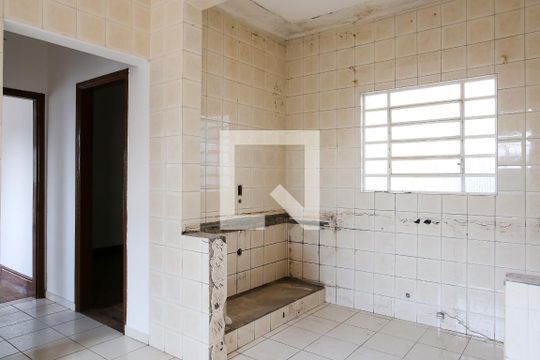 Cozinha de casa à venda com 3 quartos, 320m² em Vila Guiomar, Santo André