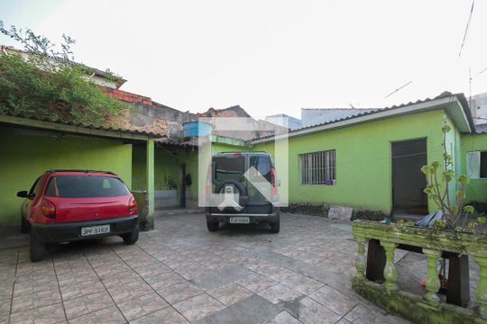 Quintal de casa à venda com 4 quartos, 212m² em Vila Independencia, São Paulo