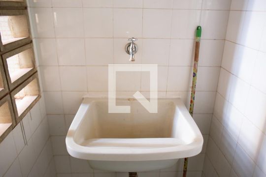 Área de Serviço de kitnet/studio para alugar com 1 quarto, 44m² em Centro, Ribeirão Preto