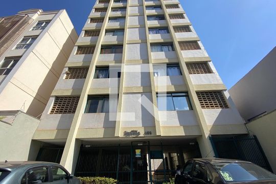 Fachada de kitnet/studio para alugar com 1 quarto, 44m² em Centro, Ribeirão Preto