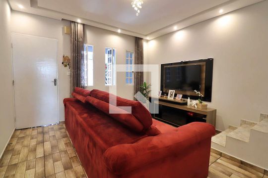 Sala de casa à venda com 3 quartos, 192m² em Jardim Alzira Franco, Santo André