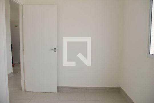 Quarto 1 de apartamento para alugar com 2 quartos, 42m² em Caxangá, Suzano
