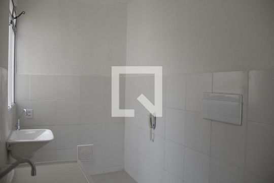 Cozinha de apartamento para alugar com 2 quartos, 42m² em Caxangá, Suzano