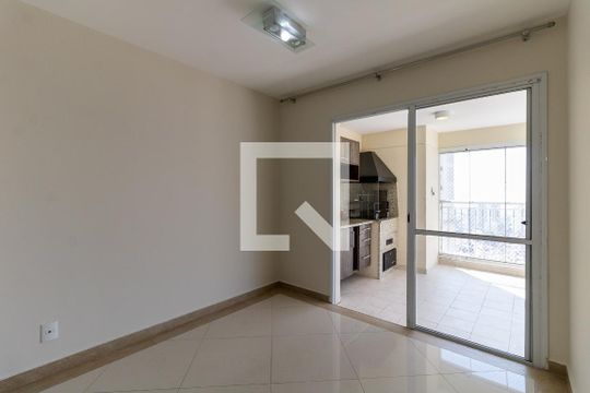 Sala  de apartamento à venda com 4 quartos, 103m² em Vila Brasílio Machado, São Paulo