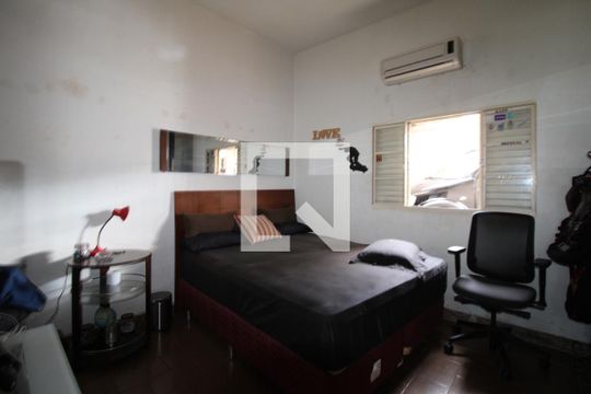 Quarto 2 de casa à venda com 3 quartos, 260m² em Jardim Margarida, Campinas