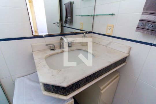 Banheiro da Suíte 3 de apartamento à venda com 3 quartos, 130m² em Vila Diva (zona Leste), São Paulo