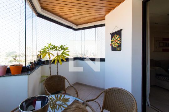 Varanda da Sala de apartamento à venda com 3 quartos, 130m² em Vila Diva (zona Leste), São Paulo