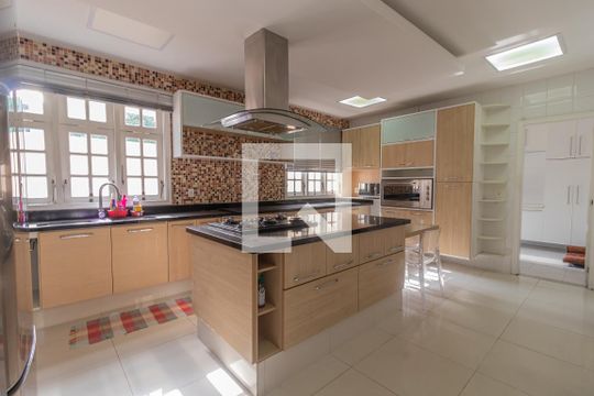 Cozinha de casa de condomínio à venda com 6 quartos, 600m² em Freguesia (jacarepaguá), Rio de Janeiro