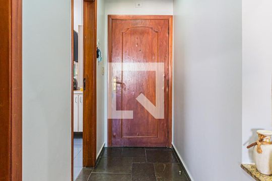 Sala de apartamento à venda com 3 quartos, 110m² em Vila Santa Teresa, Santo André