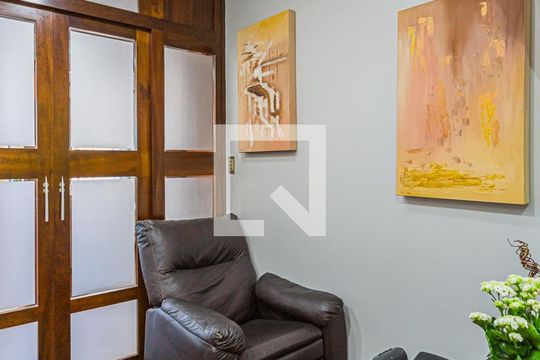 Entre Sala de apartamento à venda com 3 quartos, 110m² em Vila Santa Teresa, Santo André