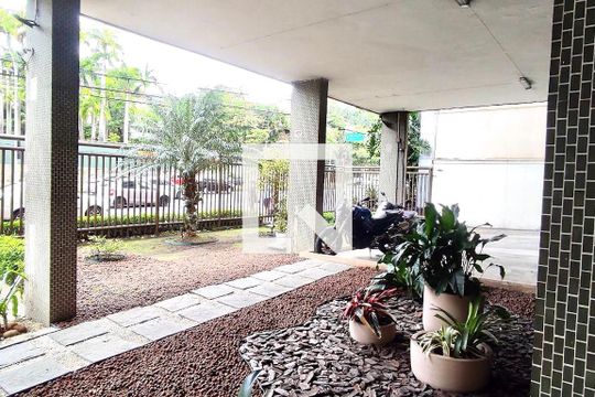 Portaria de apartamento para alugar com 2 quartos, 60m² em Gávea, Rio de Janeiro