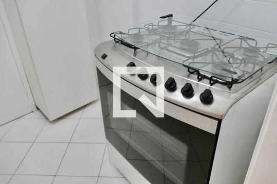 Cozinha de apartamento para alugar com 2 quartos, 60m² em Gávea, Rio de Janeiro