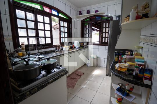 Cozinha de casa à venda com 3 quartos, 600m² em Vila Jacuí, São Paulo