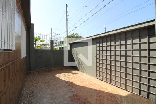 Área comum de casa para alugar com 1 quarto, 100m² em Chácara Belenzinho, São Paulo