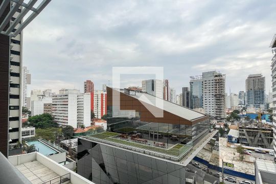 Varanda de apartamento à venda com 1 quarto, 30m² em Pinheiros, São Paulo