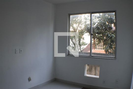 Quarto de apartamento para alugar com 1 quarto, 40m² em Pechincha, Rio de Janeiro