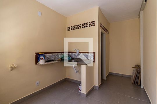 Edícula - Área de serviço de casa à venda com 3 quartos, 130m² em Indianópolis, São Paulo