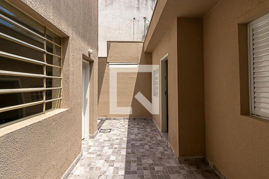Quintal de casa à venda com 3 quartos, 130m² em Indianópolis, São Paulo
